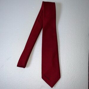 Oscar de la Renta Elegant Red Men's Tie